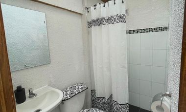 VENDEMOS CASA AMOBLADA EN CURICO