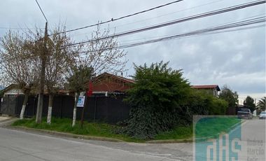 VENDO CASA ESQUINA EN CAMINO REAL
