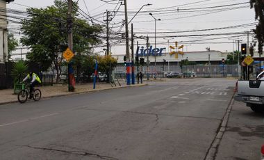 ACOGEDOR DEPARTAMENTO EN SECTOR SANTA ROSA PARADERO 28