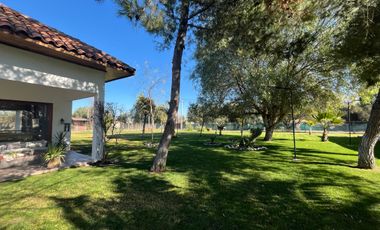 VENTA CASA EN CONDOMINIO 5HAB 5BA LAMPA