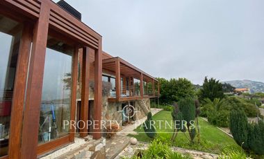 ARRIENDO POR DIA Gran Casa en Zapallar