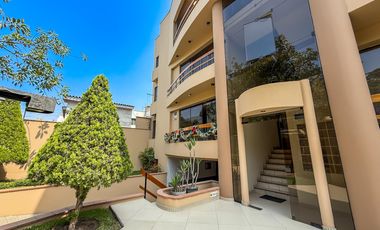 Venta De Dúplex Amplio Y Funcional
