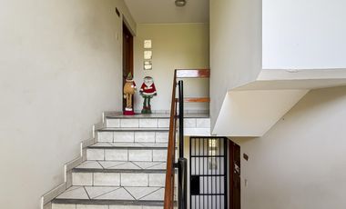 Venta De Dúplex Amplio Y Funcional
