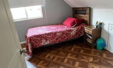 En venta casa con excelente ubicación dentro de coronel.