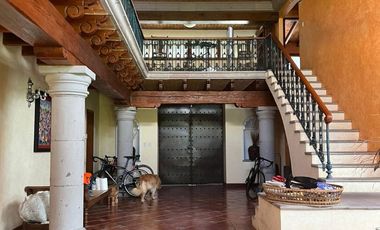 CASA EN VENTA EN LOMAS DE COCOYOC