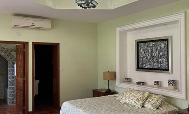 CASA EN VENTA EN LOMAS DE COCOYOC