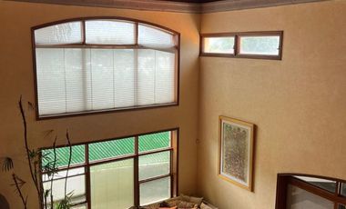 CASA EN VENTA EN LOMAS DE COCOYOC