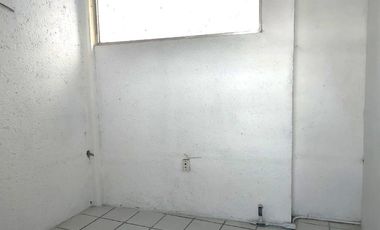 BODEGA EN RENTA EN CALLE EMILIANO ZAPATA, SAN JERONIMO TEPETLACALCO, ZONA INDUSTRIAL TLALNEPANTLA