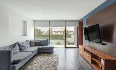 Exclusiva Casa en Calimaya: 3 Recámaras, Jardín y Área Social