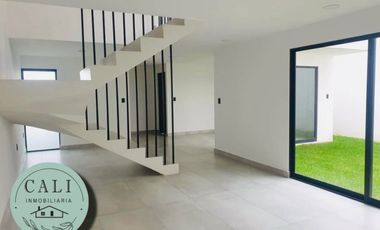 Se VENDE casa en Platinum Residencial, Mineral de la Reforma Hidalgo