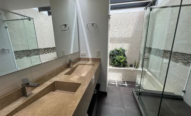 VENTA – CASA LA CALERA VALLE ALTO