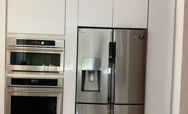 ALQUILER – CASA EN MACADAMIA