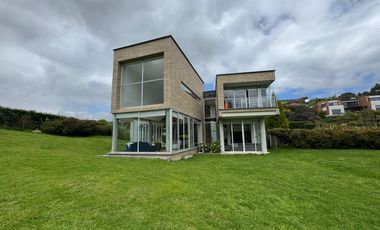 VENTA – CASA LA CALERA VALLE ALTO