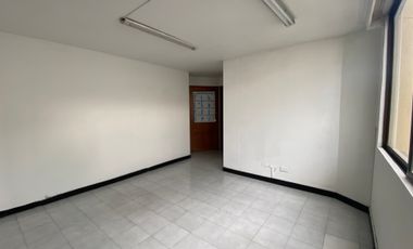OFICINA EN VENTA EN EL CENTRO / PEREIRA