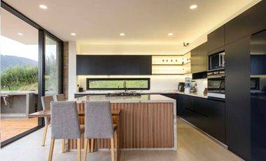 VENDO CASA VALLE ALTO – LA CALERA