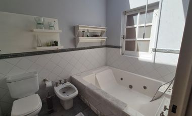 Casa en Venta - Gran Lote de 3000M2 en Pacheco - Apto Crédito