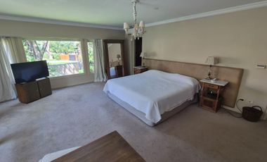 Casa en Venta - Gran Lote de 3000M2 en Pacheco - Apto Crédito