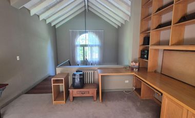 Casa en Venta - Gran Lote de 3000M2 en Pacheco - Apto Crédito