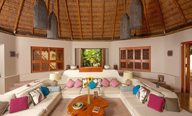 PARAÍSO ÚNICO FRENTE DE PLAYA EN SIAN KA’AN