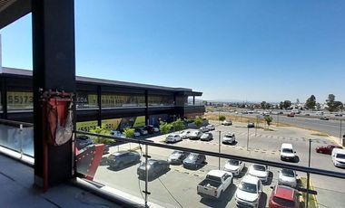 LOCALES EN RENTA  EN PLANTA ALTA EN  CARRETERA FEDERAL 57  QUERÉTARO-MÉXICO.