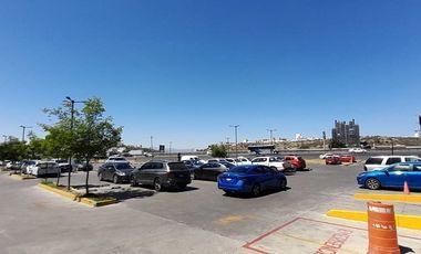 LOCALES EN RENTA  EN PLANTA ALTA EN  CARRETERA FEDERAL 57  QUERÉTARO-MÉXICO.