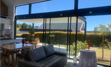 Casa en Arriendo en el Alto de Las Palmas