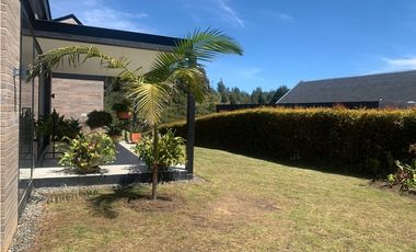 Casa en Arriendo en el Alto de Las Palmas