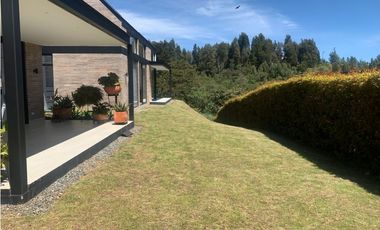 Casa en Arriendo en el Alto de Las Palmas