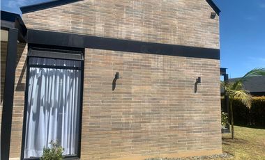 Casa en Arriendo en el Alto de Las Palmas