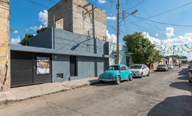 BODEGA CON OFICINAS EN VENTA EN MERIDA CENTRO, EN LA MISMA CALLE DEL CATASTRO.