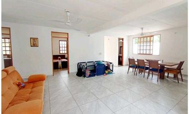 CASA CAMPESTRE ARUHACO