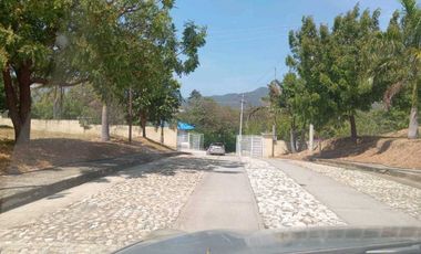 LOTE CAMPESTRE BONDA