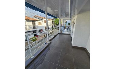 CASA VILLA BLANCA-BONDA