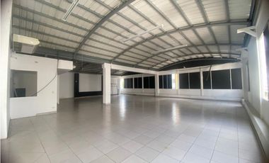 SE ARRIENDA LOCAL COMERCIAL,  SECTOR CENTRO