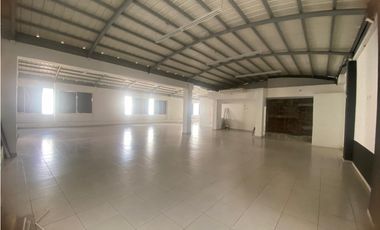SE ARRIENDA LOCAL COMERCIAL,  SECTOR CENTRO
