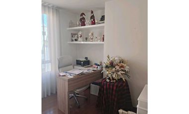 Se arrienda hermoso apto edificio la cabecera excelente zona