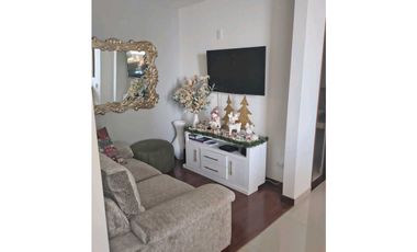 Se arrienda hermoso apto edificio la cabecera excelente zona