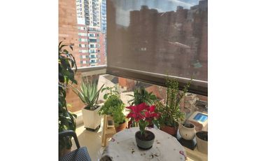 Se arrienda hermoso apto edificio la cabecera excelente zona