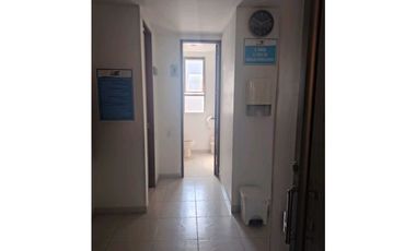 Se arrienda hermoso apto edificio la cabecera excelente zona