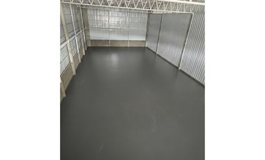 Bodega logística en arriendo Siberia