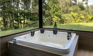 Casa en Arriendo Amoblado en Alto de Las Palmas