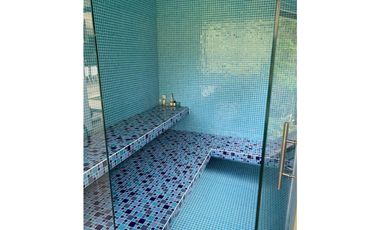 Casa en Arriendo Amoblado en Alto de Las Palmas