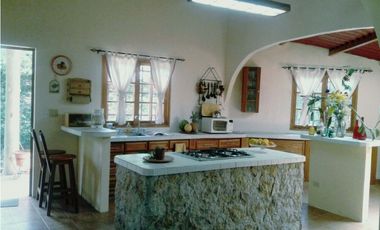 EL VALLE DE ANTON / 1925 M / 3 HABITACION / 3 BAÑOS / CABAÑA  AG