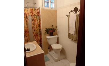 EL VALLE DE ANTON / 1925 M / 3 HABITACION / 3 BAÑOS / CABAÑA  AG