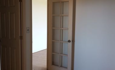 Se VENDE amplio departamento