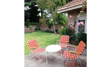 MOGOTES: CHALET 3 DORMITORIOS CON JARDIN