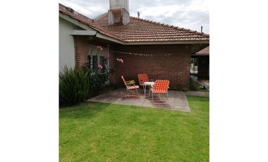 MOGOTES: CHALET 3 DORMITORIOS CON JARDIN