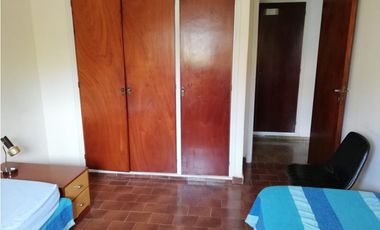 MOGOTES: CHALET 3 DORMITORIOS CON JARDIN