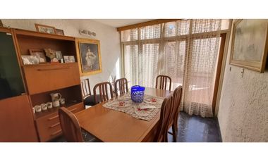 CASA EN VENTA - BARRIO CIVICO