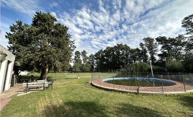Campo de 85 Has. en venta, con Casco Antiguo en Ranchos.